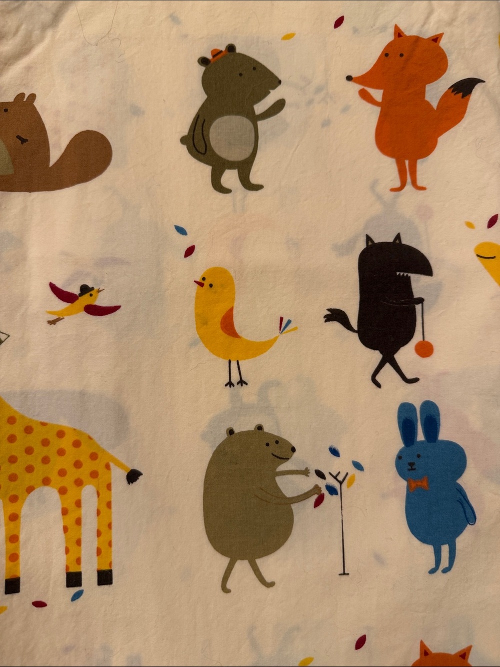 Land of Nod Cute Animal Print Toddler Sheet set - Multicolor